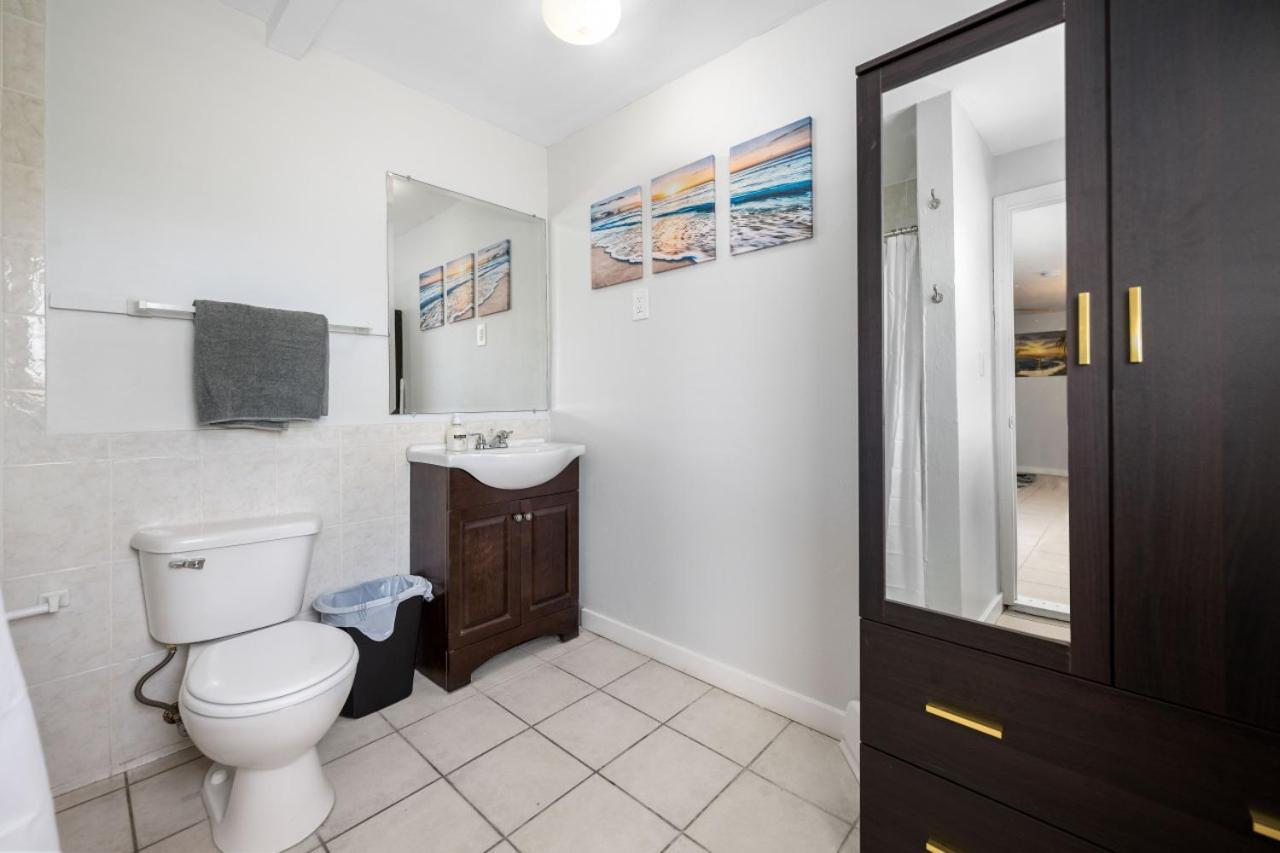 2 Bed Cottage With Pool, Close To Beach! Bbq Grills & Patio Fort Myers Bagian luar foto