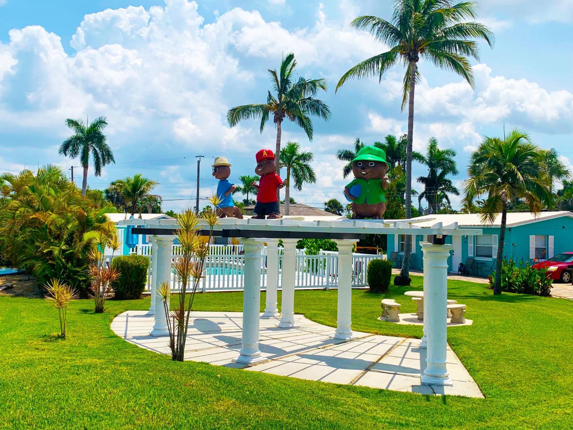 2 Bed Cottage With Pool, Close To Beach! Bbq Grills & Patio Fort Myers Bagian luar foto